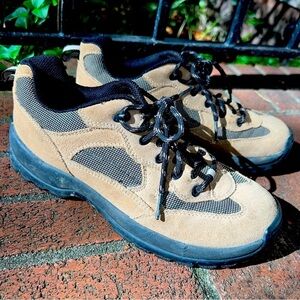 LANDS' End Women’s Outdoor, Trail Hiking Sport Suede Shoes Low Cut Boots Sz 8 M